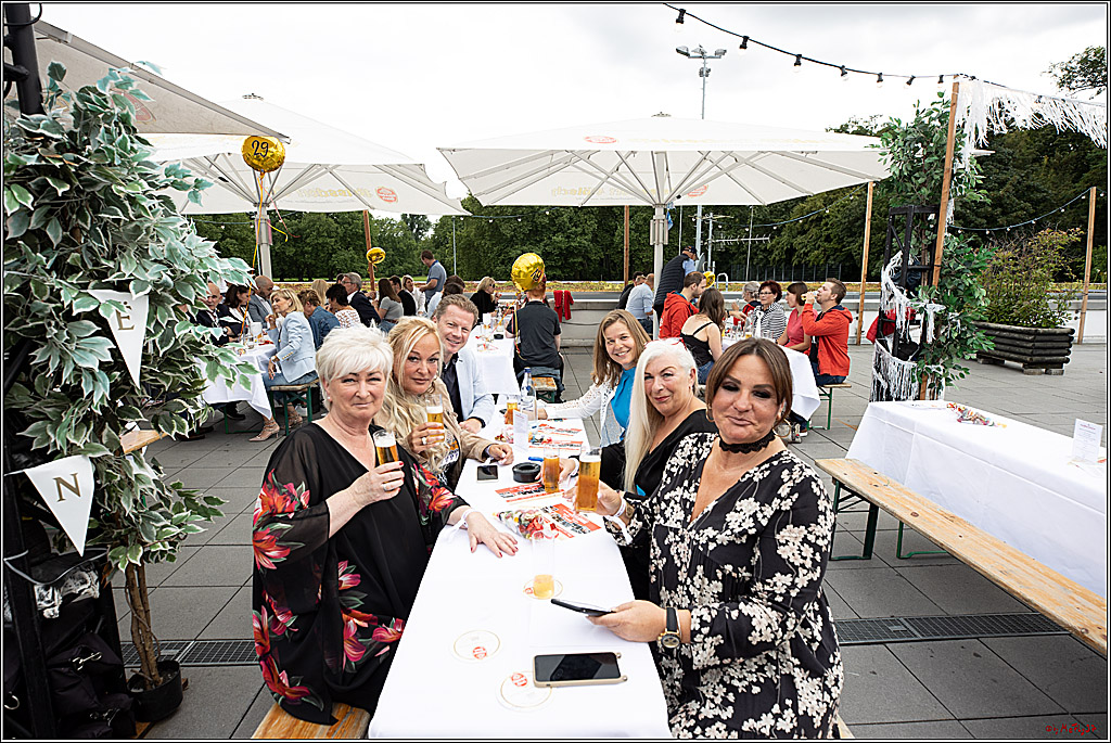 Der Kulturbiergarten 2.0 KG 1.Strassenbahnsitzung e.V und Koelner Kuenstlern, 07.08.2021