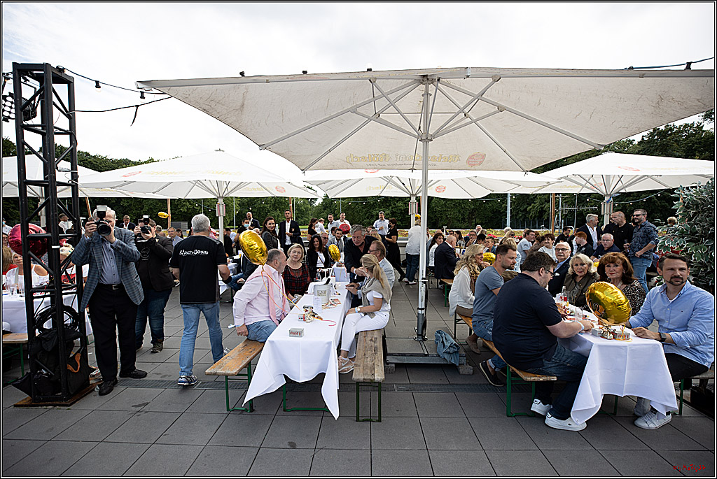 Der Kulturbiergarten 2.0 KG 1.Strassenbahnsitzung e.V und Koelner Kuenstlern, 07.08.2021