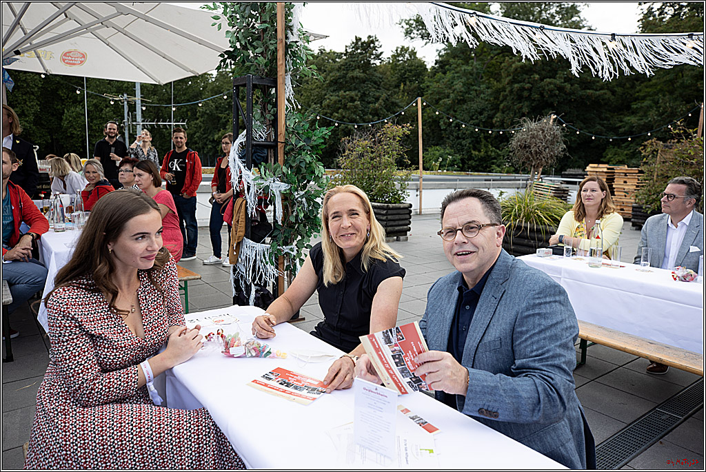 Der Kulturbiergarten 2.0 KG 1.Strassenbahnsitzung e.V und Koelner Kuenstlern, 07.08.2021