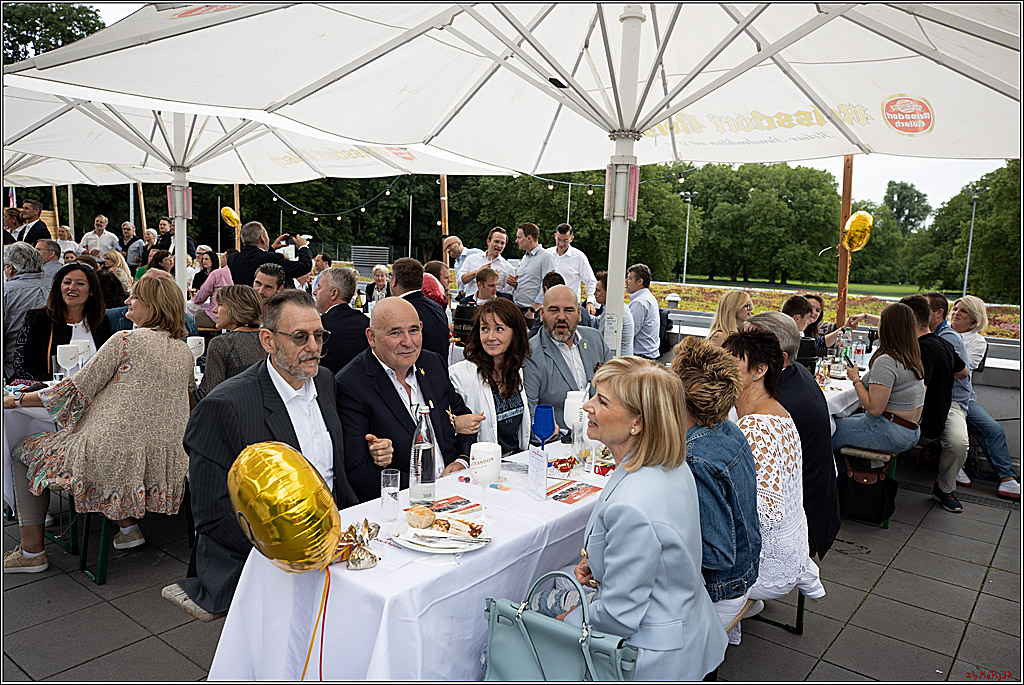 Der Kulturbiergarten 2.0 KG 1.Strassenbahnsitzung e.V und Koelner Kuenstlern, 07.08.2021