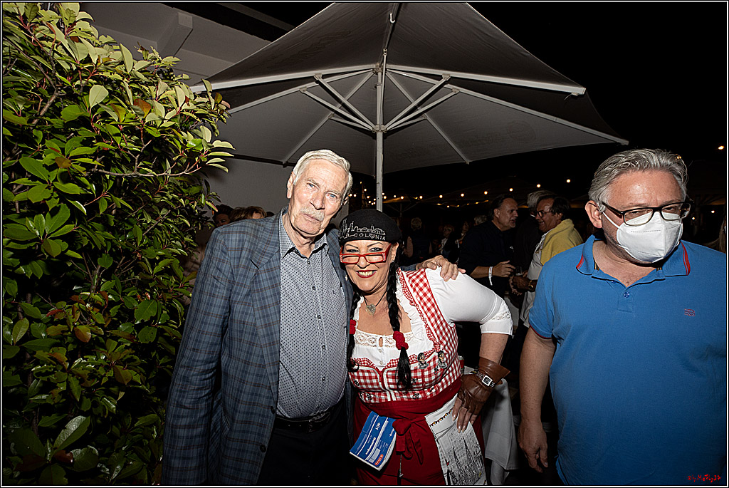 Der Kulturbiergarten 2.0 KG 1.Strassenbahnsitzung e.V und Koelner Kuenstlern, 07.08.2021