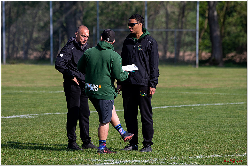 American Football, Colgone, Cocodiles,