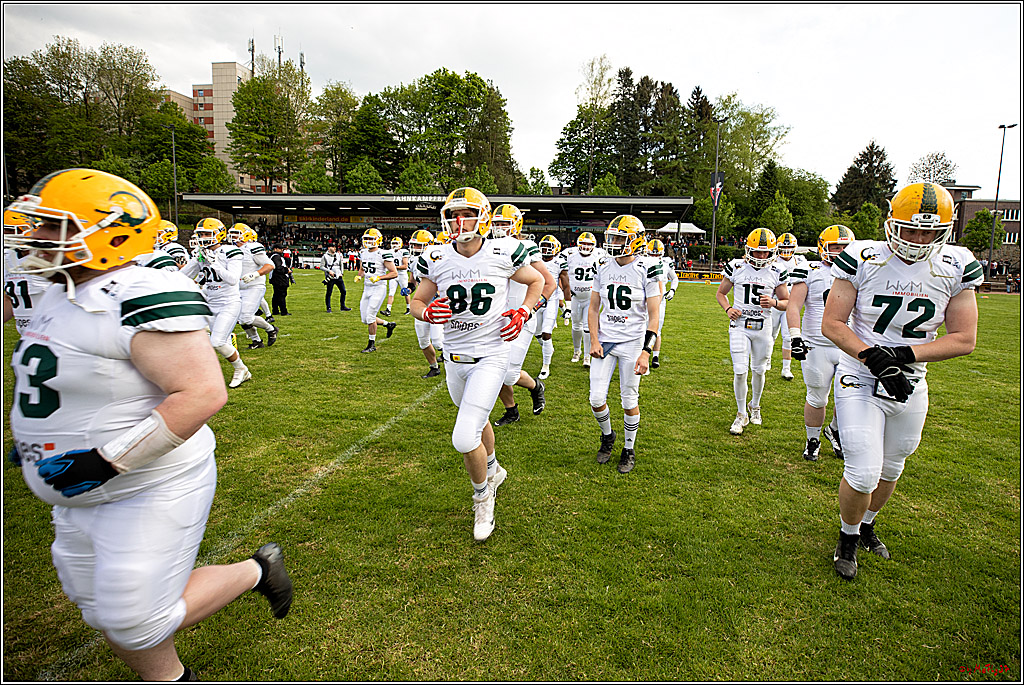 GFL - Charity Bowl, Solingen Paladins vs Cologne Crocodiles, 30.04.2022
