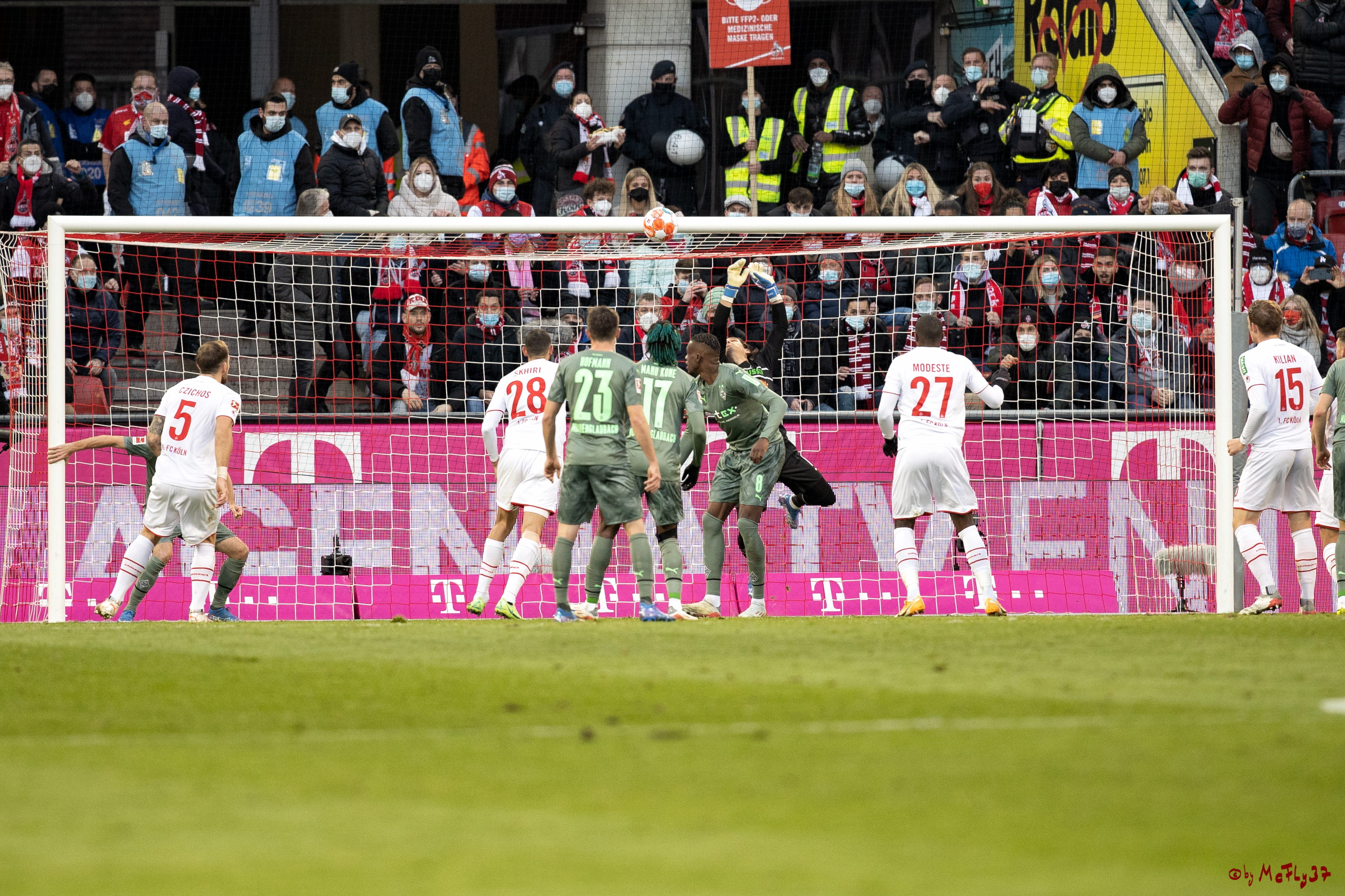 1. Fussball Bundesliga, 1.FC Koeln - Borussia Moenchengladbach, 27.11.2021