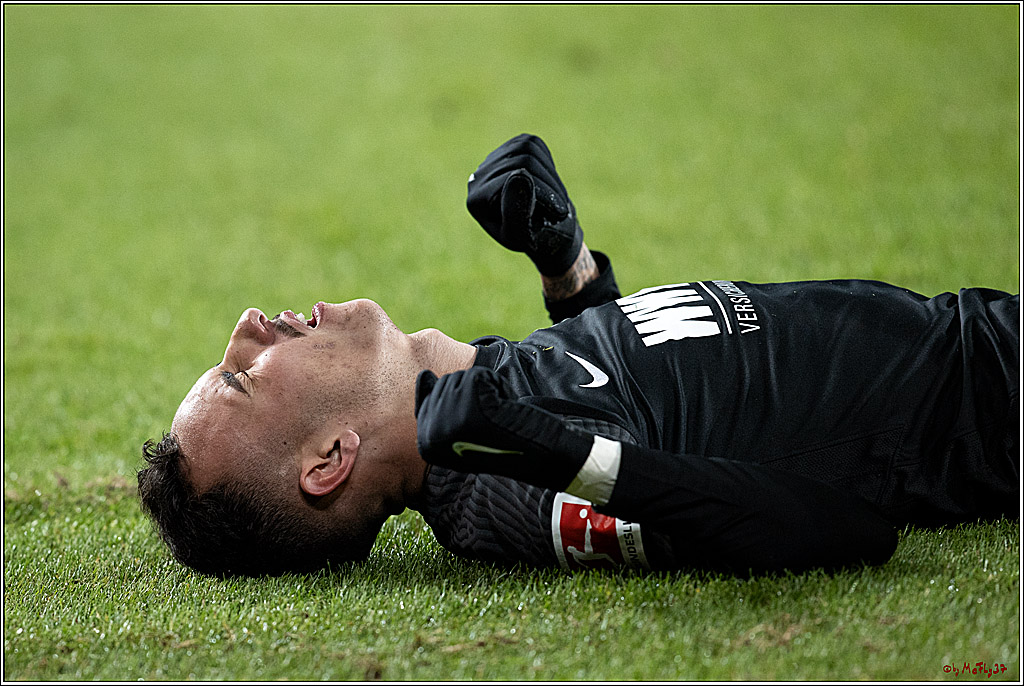 1. Fussball Bundesliga; 1.FC Koeln - FC Augsburg, 10.12.2021