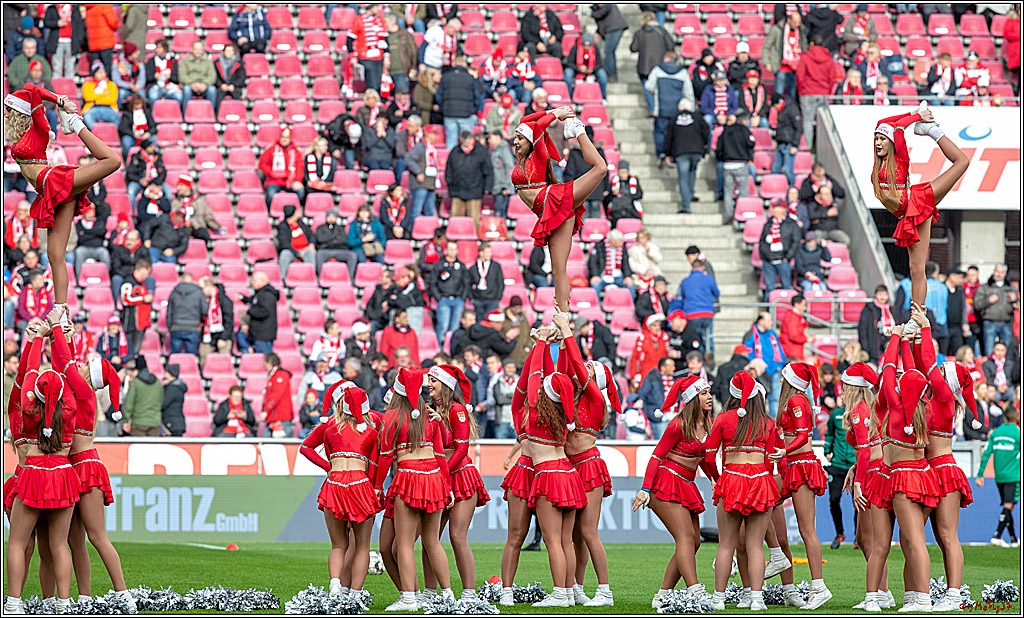 Fussball 2.Bundesliga, 1.FC Koeln - SpVgg Greuther Fuerth, 01.12.2018