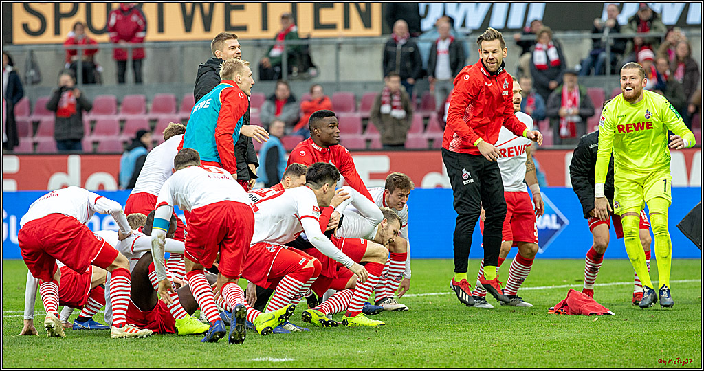 Fussball 2.Bundesliga, 1.FC Koeln - SpVgg Greuther Fuerth, 01.12.2018