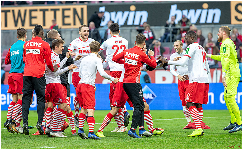 Fussball 2.Bundesliga, 1.FC Koeln - SpVgg Greuther Fuerth, 01.12.2018
