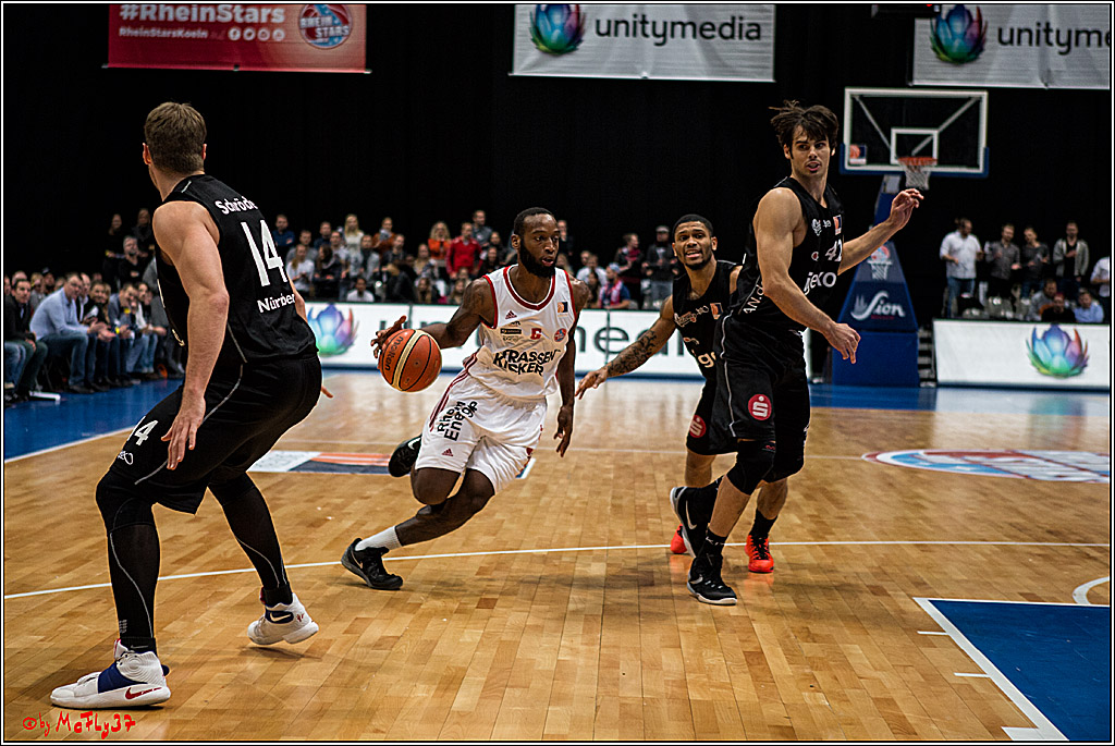 2. Basketball-Bundesliga ProA, RheinStars Koeln vs. Nuernberg Falcons BC; Koeln, 05.12.2016