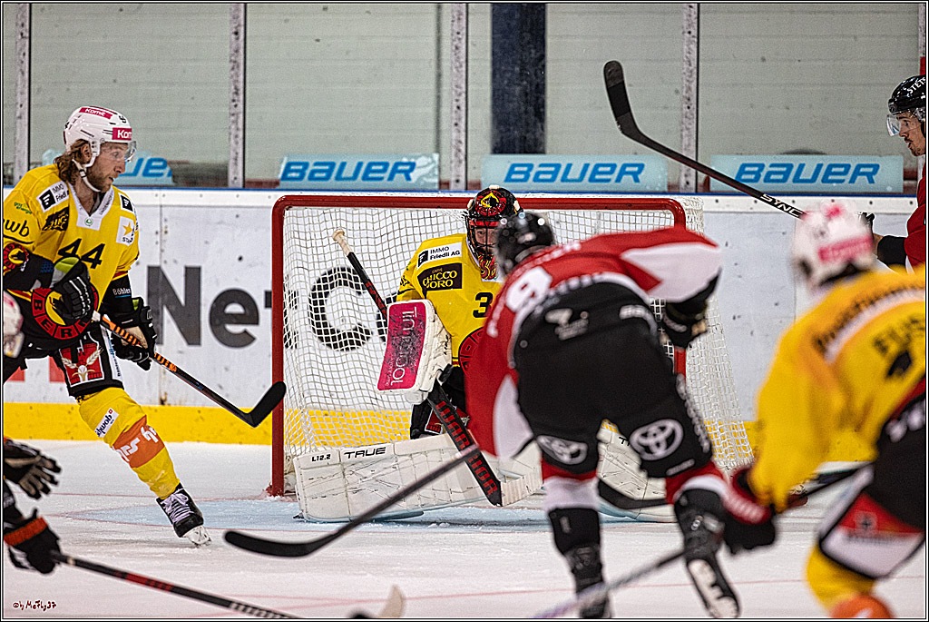 PENNY DEL 1. Testspiel Koelner Haie - SC Bern; Koeln, 25.08.2023
