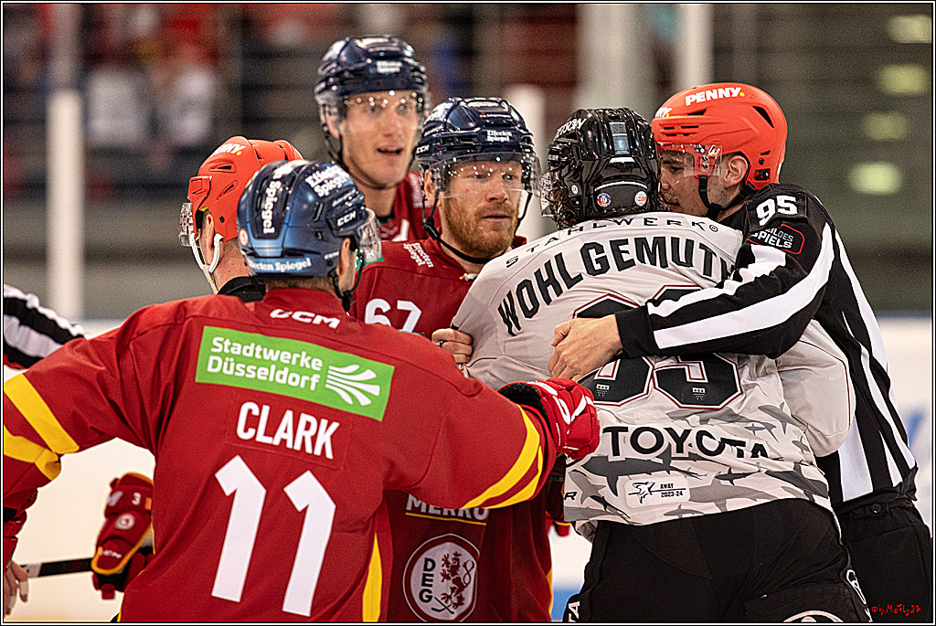 PENNY DEL 1. Testspiel Koelner Haie - Duesseldorfer EG ; Koeln, 03.09.2023