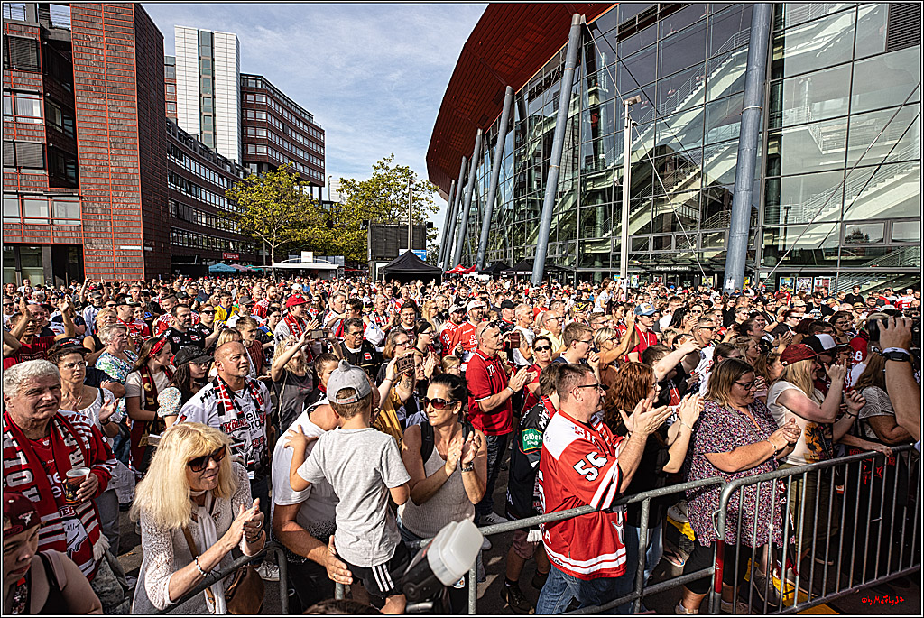 PENNY DEL Saisoneroeffnungsfeier Koelner Haie; Koeln, 03.09.2023