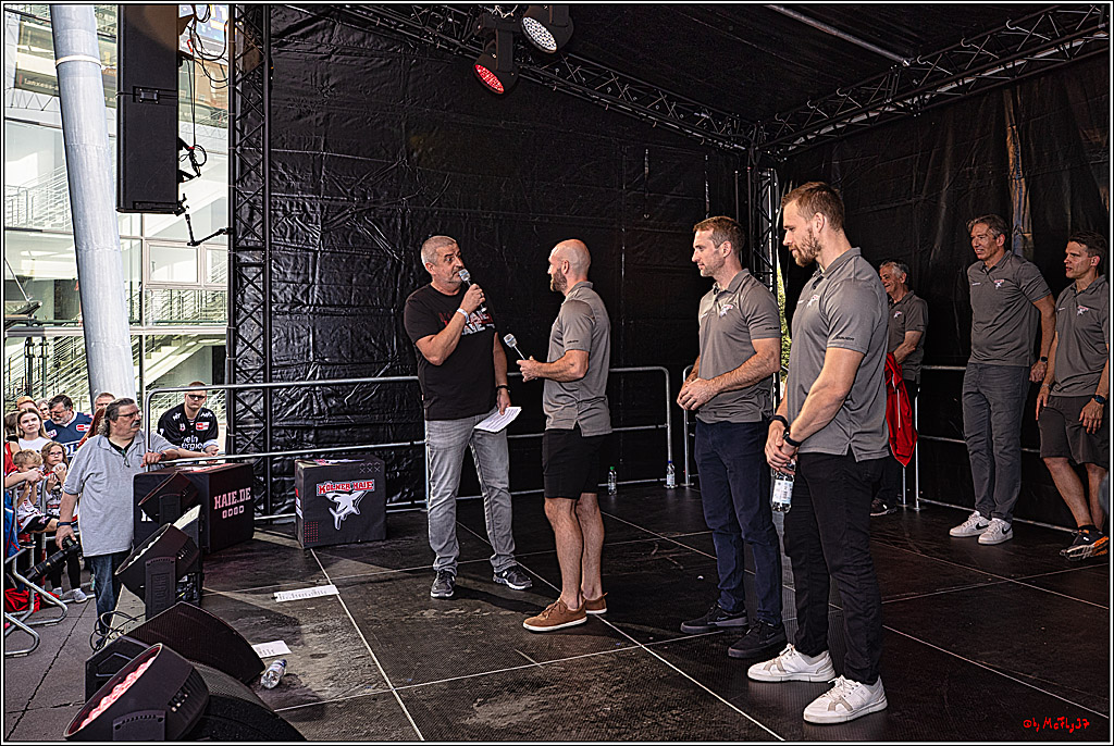 PENNY DEL Saisoneroeffnungsfeier Koelner Haie; Koeln, 03.09.2023