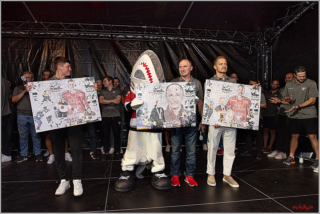 PENNY DEL Saisoneroeffnungsfeier Koelner Haie; Koeln, 03.09.2023