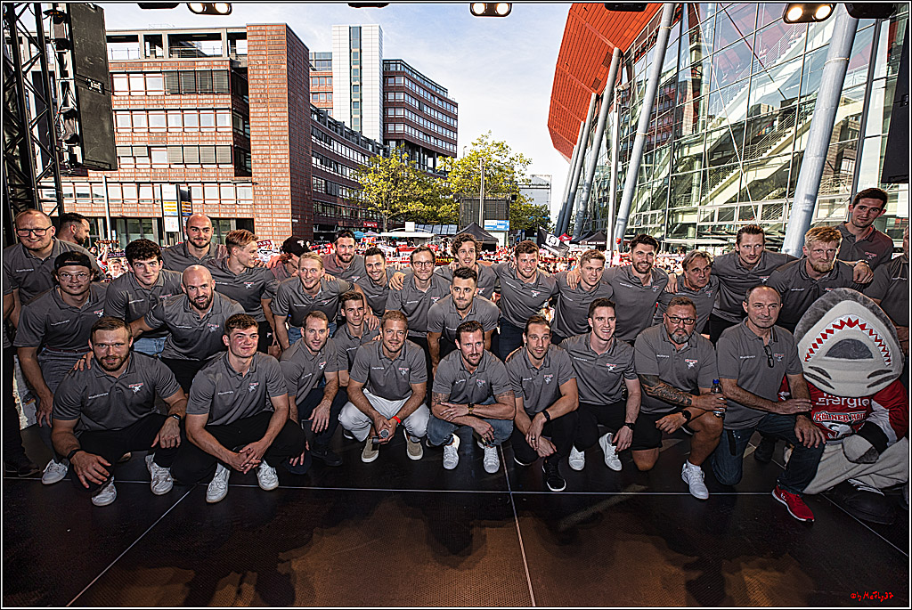 PENNY DEL Saisoneroeffnungsfeier Koelner Haie; Koeln, 03.09.2023