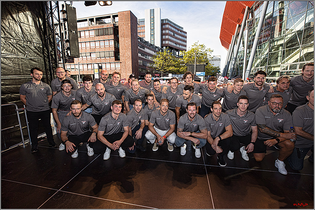 PENNY DEL Saisoneroeffnungsfeier Koelner Haie; Koeln, 03.09.2023