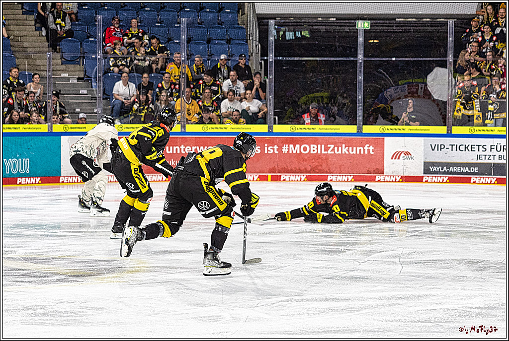 007 Krefeld Pinguine   KEC 3 5  2023