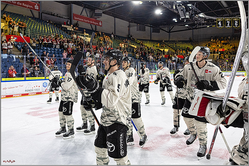 PENNY DEL 1. Testspiel Krefeld Pinguine - Koelner Haie; Krefeld, 10.09.2023