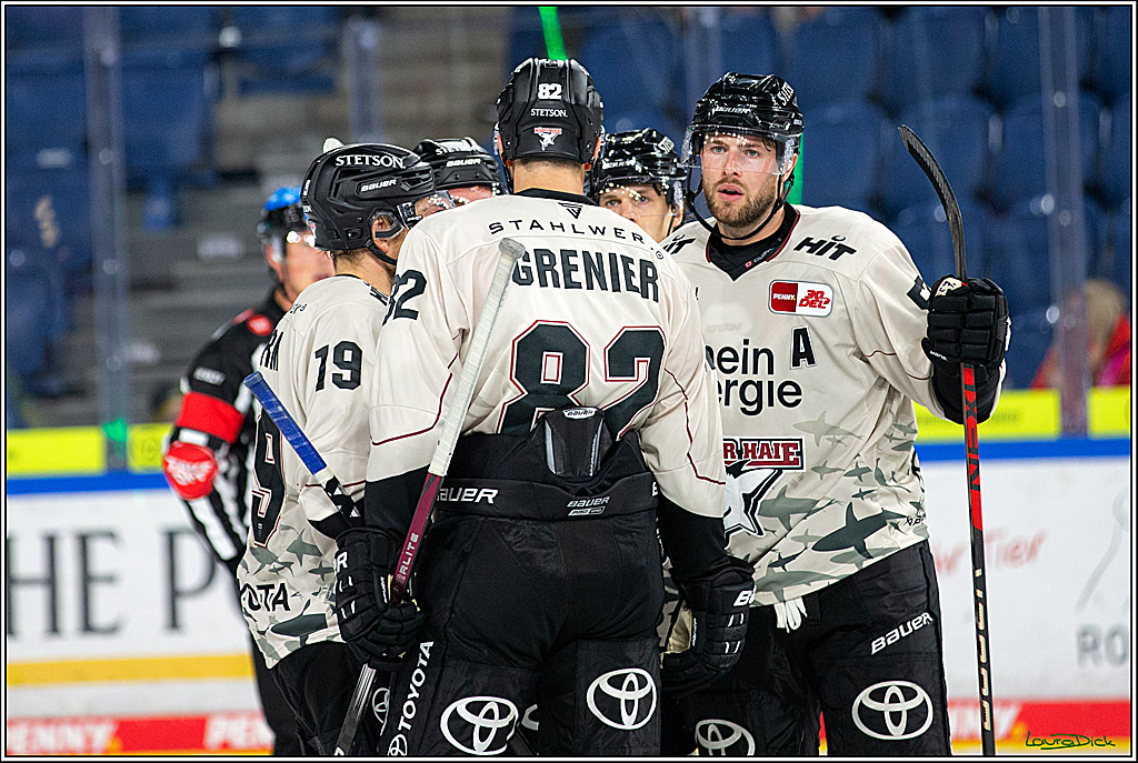 PENNY DEL; Testspiel Krefelder Pinguine- Koelner Haie; Krefeld, 10.09.2023