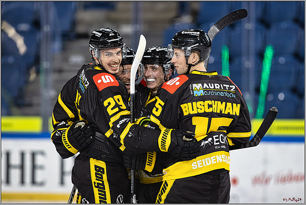 PENNY DEL 1. Testspiel Krefeld Pinguine - Koelner Haie; Krefeld, 10.09.2023