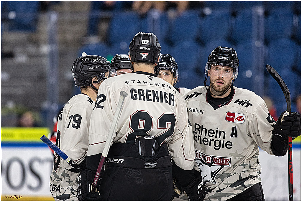 PENNY DEL 1. Testspiel Krefeld Pinguine - Koelner Haie; Krefeld, 10.09.2023
