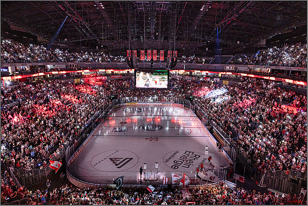 PENNY DEL 1. Koelner Haie - ERC Ingolstadt; Koeln, 17.09.2023