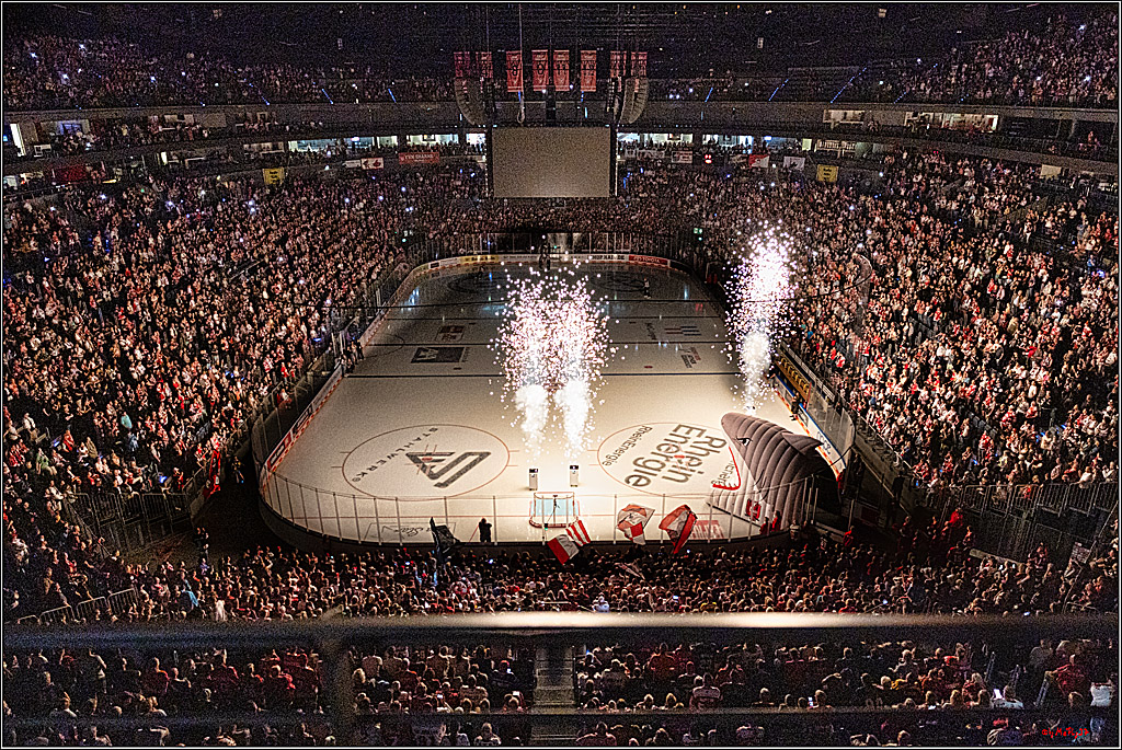 PENNY DEL 1. Koelner Haie - ERC Ingolstadt; Koeln, 17.09.2023