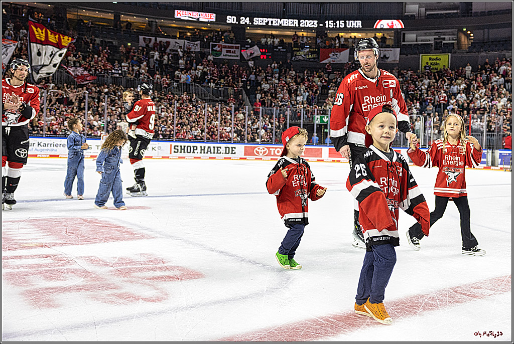 PENNY DEL 1. Koelner Haie - ERC Ingolstadt; Koeln, 17.09.2023