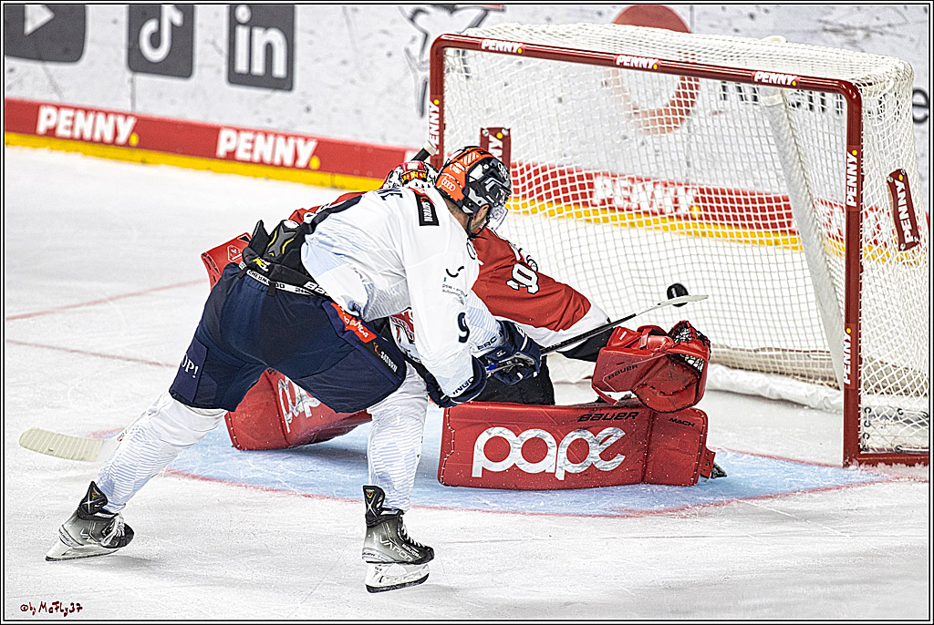 PENNY DEL 1. Koelner Haie - ERC Ingolstadt; Koeln, 17.09.2023