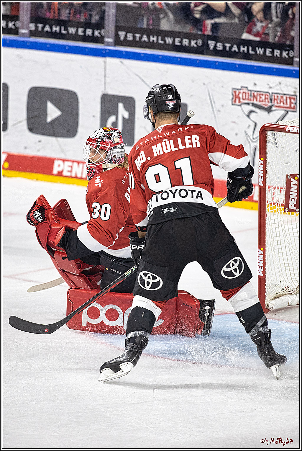 PENNY DEL 1. Koelner Haie - ERC Ingolstadt; Koeln, 17.09.2023