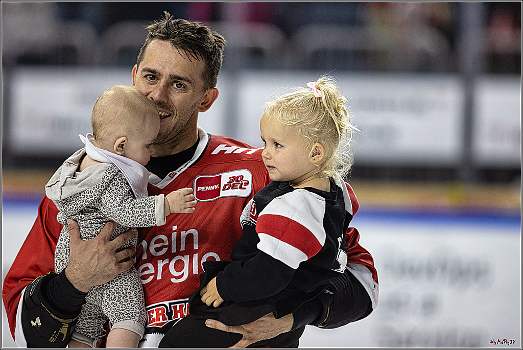 PENNY DEL 1. Koelner Haie - ERC Ingolstadt; Koeln, 17.09.2023