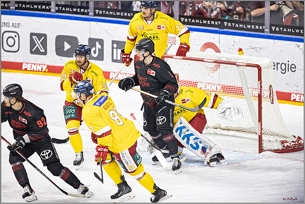 PENNY DEL 1 Koelner Haie - Duesseldorfer EG ; Koeln, 24.09.2023