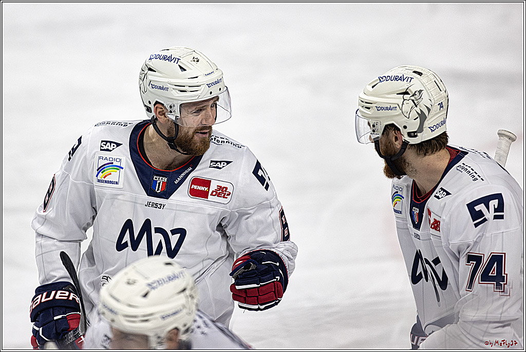 PENNY DEL 1. Koelner Haie - Adler Mannheim; Koeln, 30.09.2023