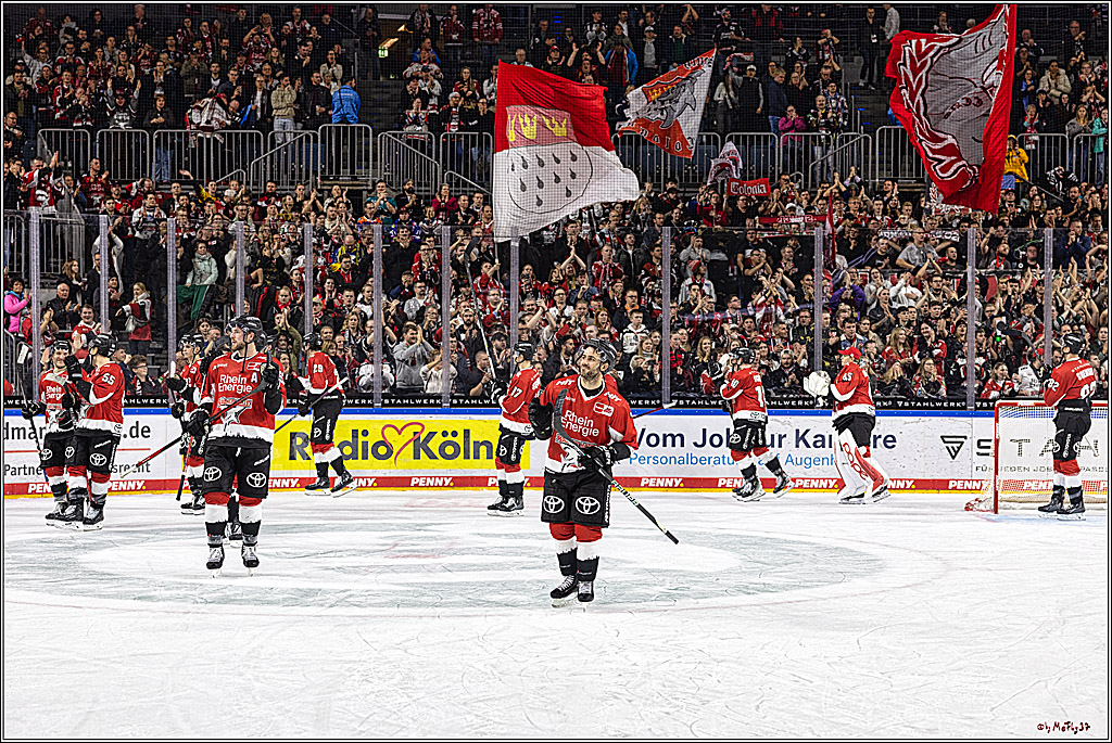 PENNY DEL 1. Koelner Haie - Schwenninger Wild Wings; Koeln, 25.10.2023