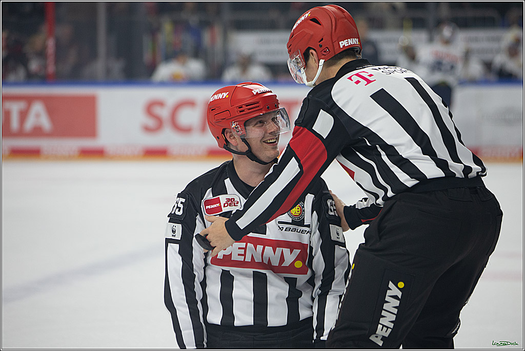 PENNY DEL; Koelner Haie- EHC RedBull Muenchen; Koeln, 27.10.2023