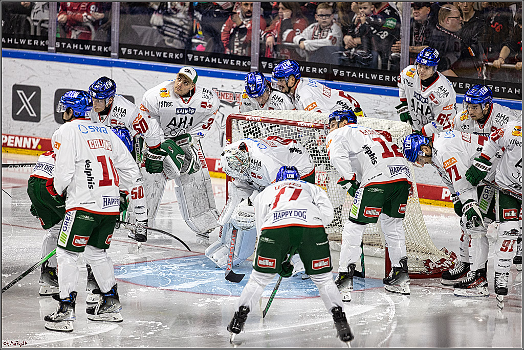 PENNY DEL 1. Koelner Haie - Augsburger Panther; Koeln, 19.11.2023