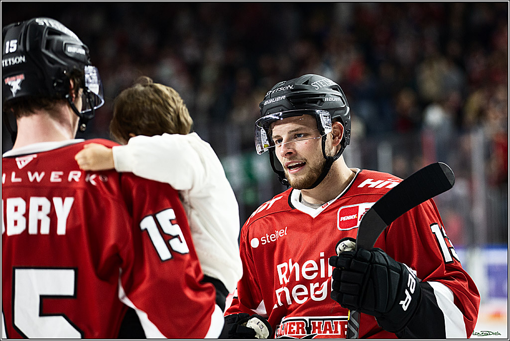 PENNY DEL; Koelner Haie-Augsburger Panthers; Koeln, 19.11.2023