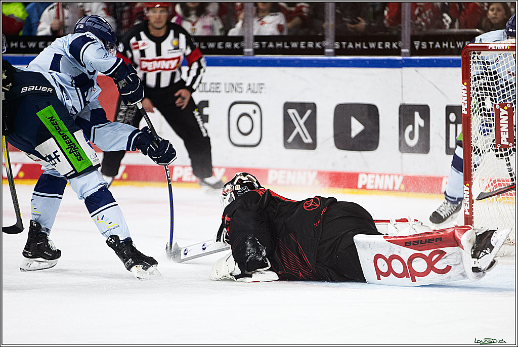PENNY DEL; Koelner Haie-Straubing Tigers; Koeln, 24.11.2023