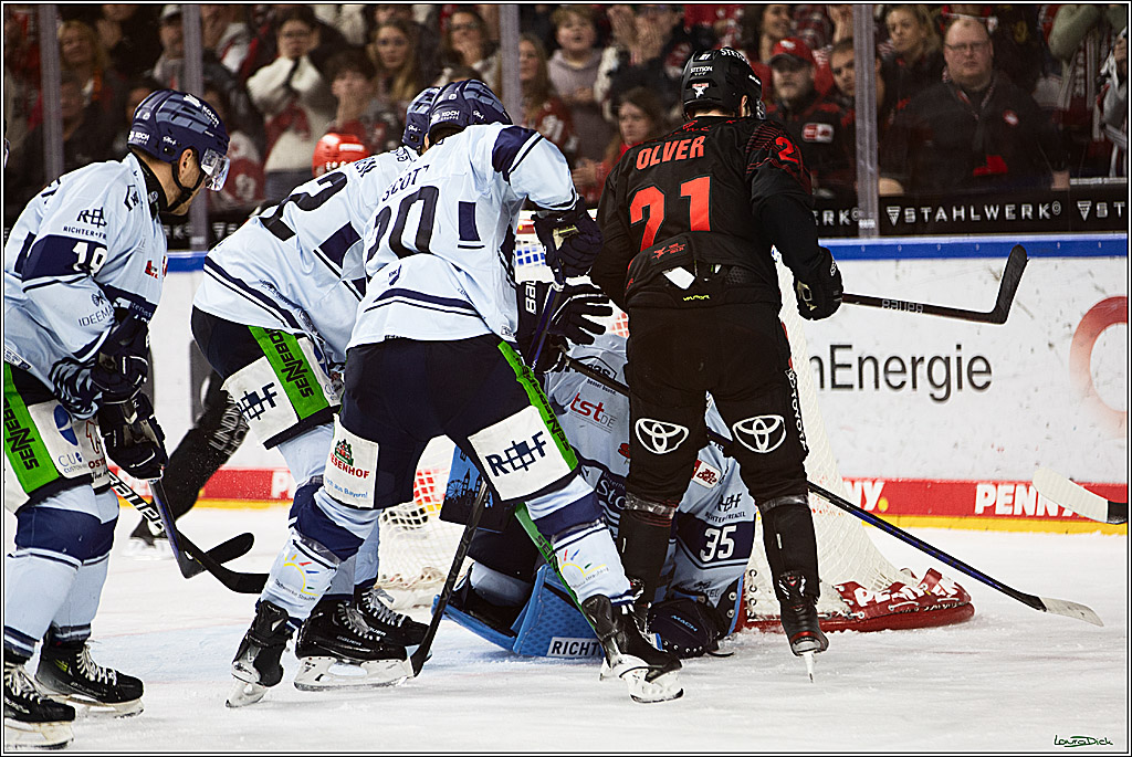 PENNY DEL; Koelner Haie-Straubing Tigers; Koeln, 24.11.2023