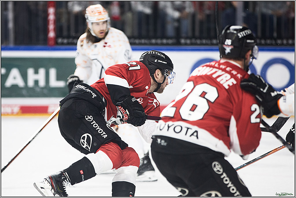 PENNY DEL; Koelner Haie- Grizzly Wolfsburg; Koeln, 28.11.2023