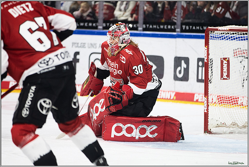 PENNY DEL; Koelner Haie- Grizzly Wolfsburg; Koeln, 28.11.2023