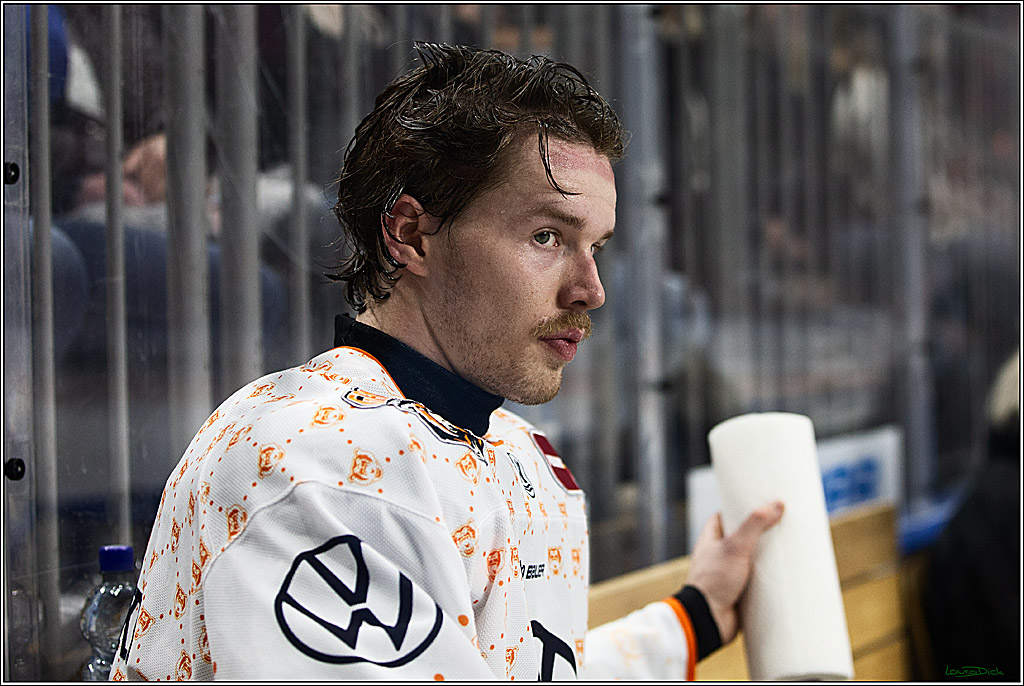 PENNY DEL; Koelner Haie- Grizzly Wolfsburg; Koeln, 28.11.2023