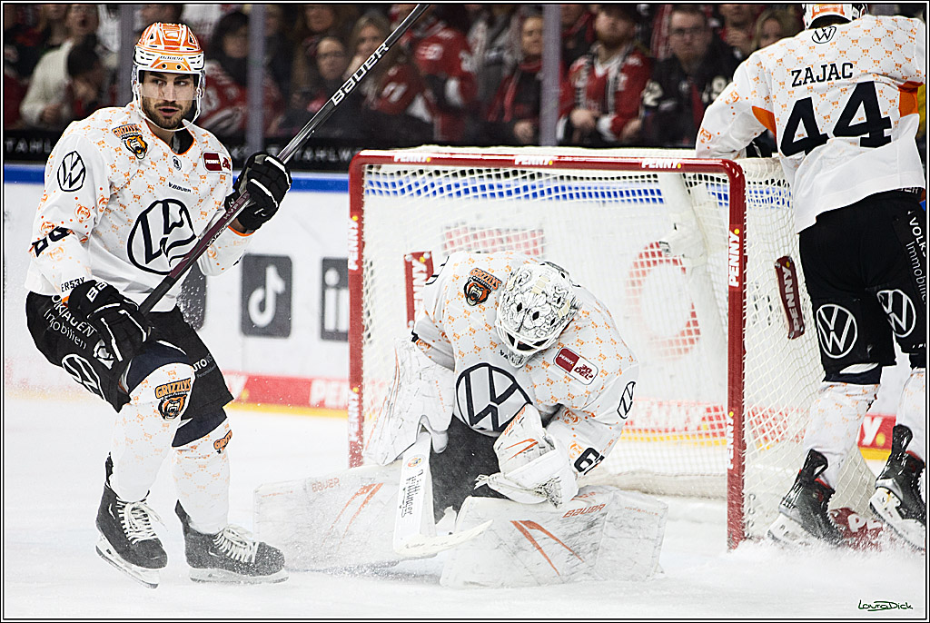 PENNY DEL; Koelner Haie- Grizzly Wolfsburg; Koeln, 28.11.2023