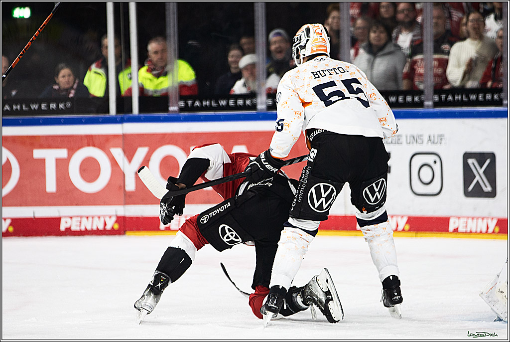 PENNY DEL; Koelner Haie- Grizzly Wolfsburg; Koeln, 28.11.2023