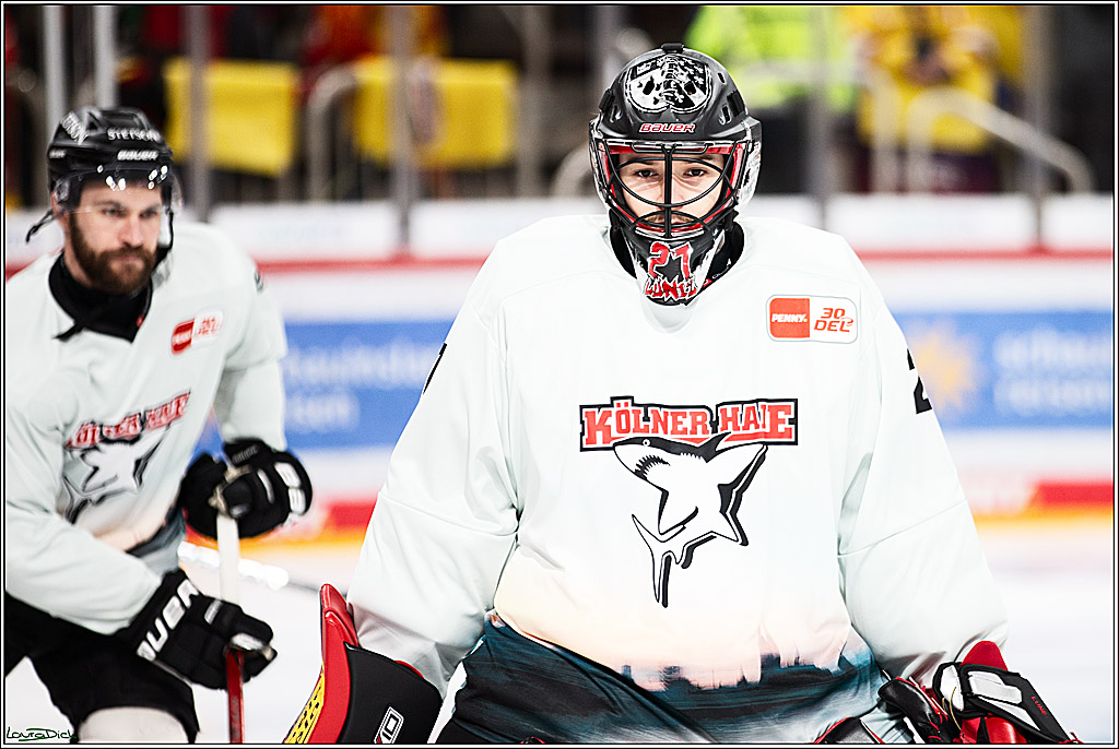 PENNY DEL; Duesseldorfer EG- Koelner Haie; Duesseldorf, 03.12.2023