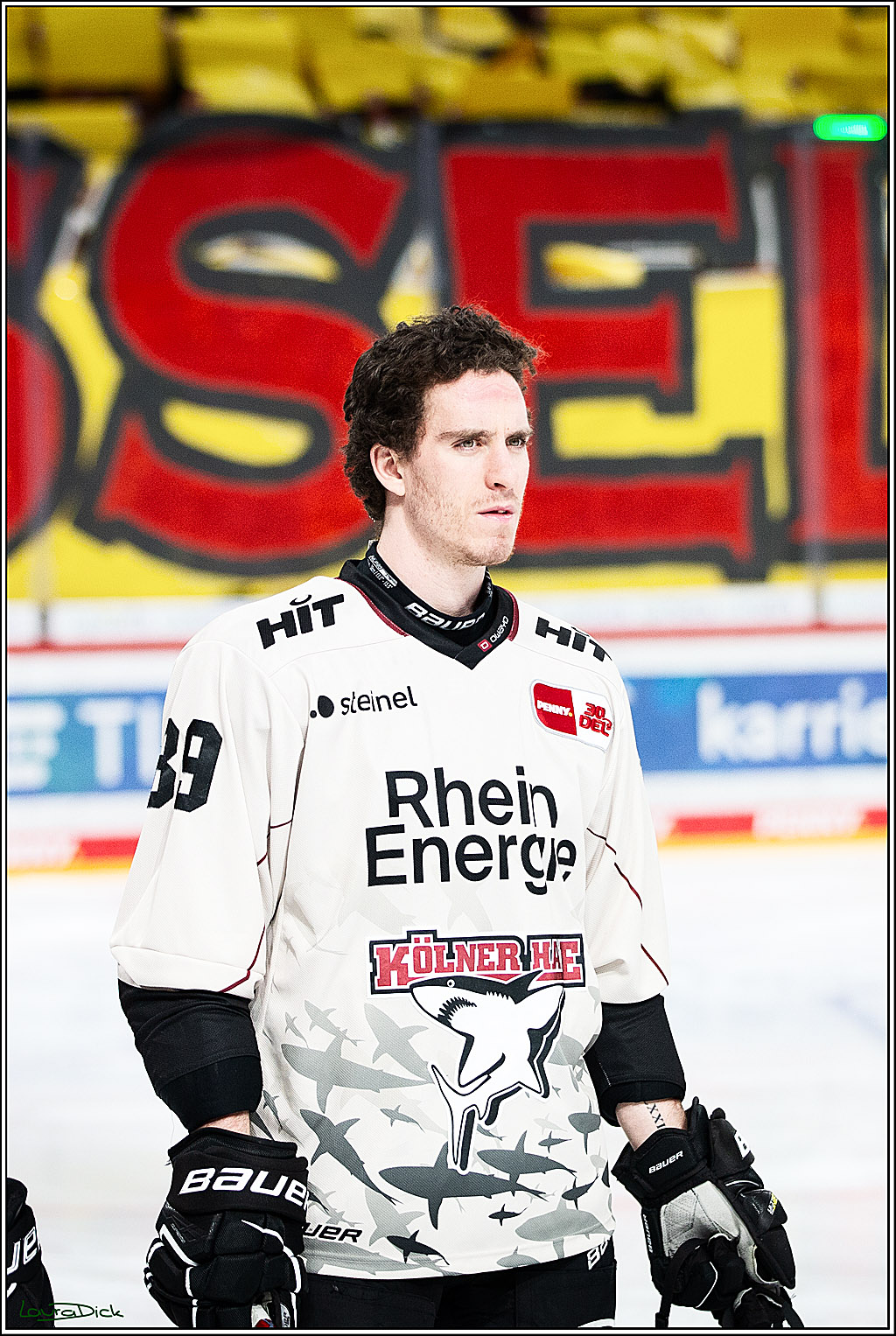 PENNY DEL; Duesseldorfer EG- Koelner Haie; Duesseldorf, 03.12.2023