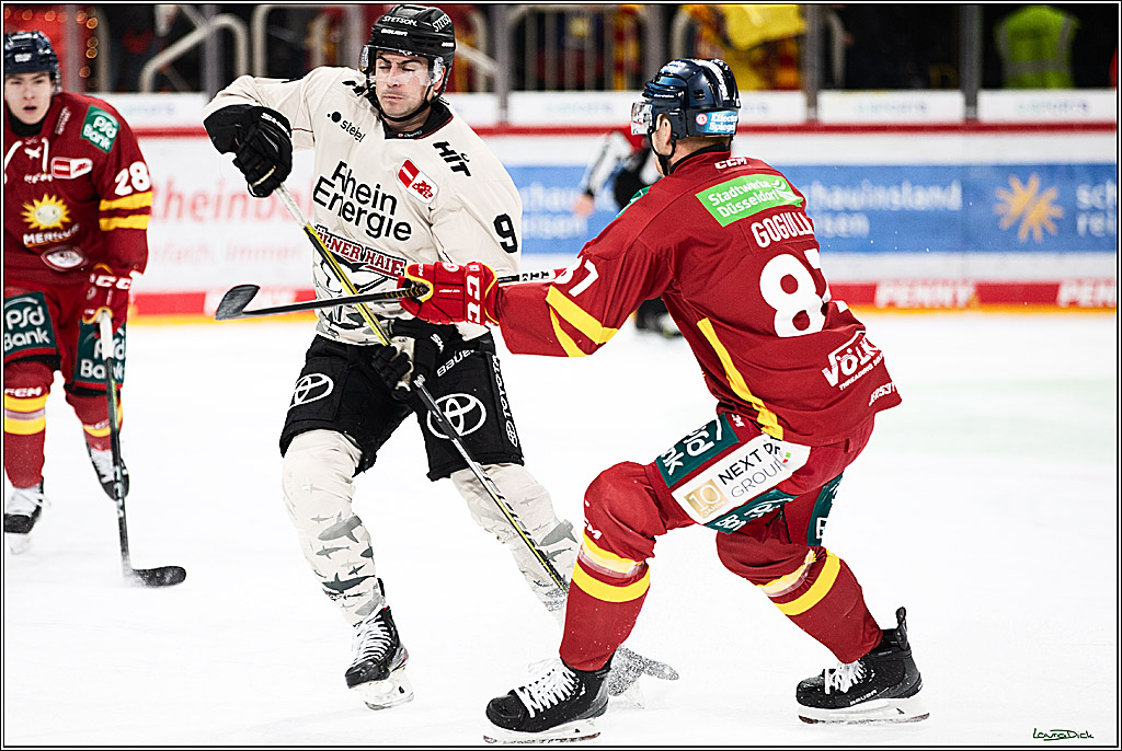 PENNY DEL; Duesseldorfer EG- Koelner Haie; Duesseldorf, 03.12.2023