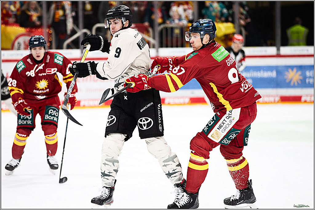 PENNY DEL; Duesseldorfer EG- Koelner Haie; Duesseldorf, 03.12.2023