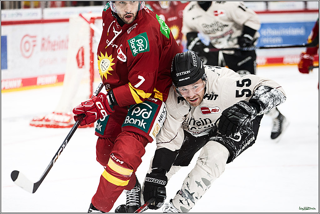 PENNY DEL; Duesseldorfer EG- Koelner Haie; Duesseldorf, 03.12.2023