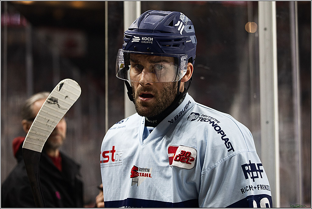 PENNY DEL; Koelner Haie- Straubing Tigers; Koeln, 15.12.2023